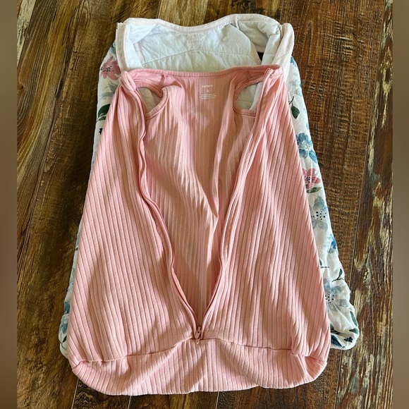 2 sleep sacks 0-6M - Picture 2 of 5